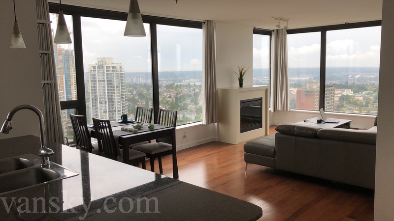 190823142710_living room 4.jpg